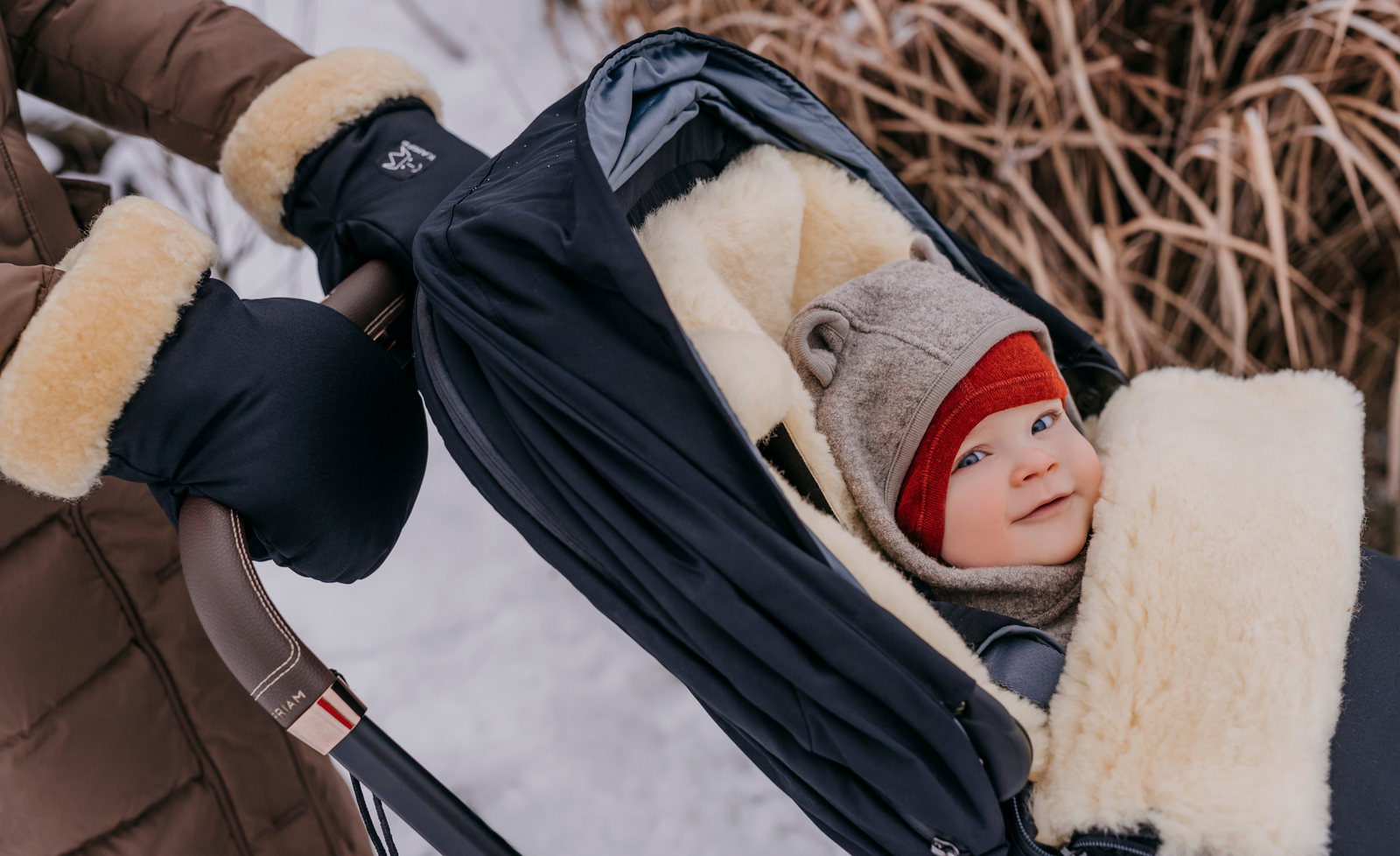 Kinderwagen herbst- & winterfest machen | So bleiben Babys auch in der kalten Jahreszeit warm & geschützt