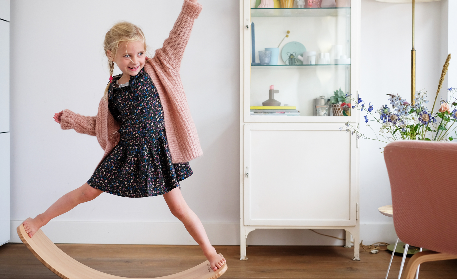 Indoor Spielplatz - die besten Spielgeräte für Zuhause