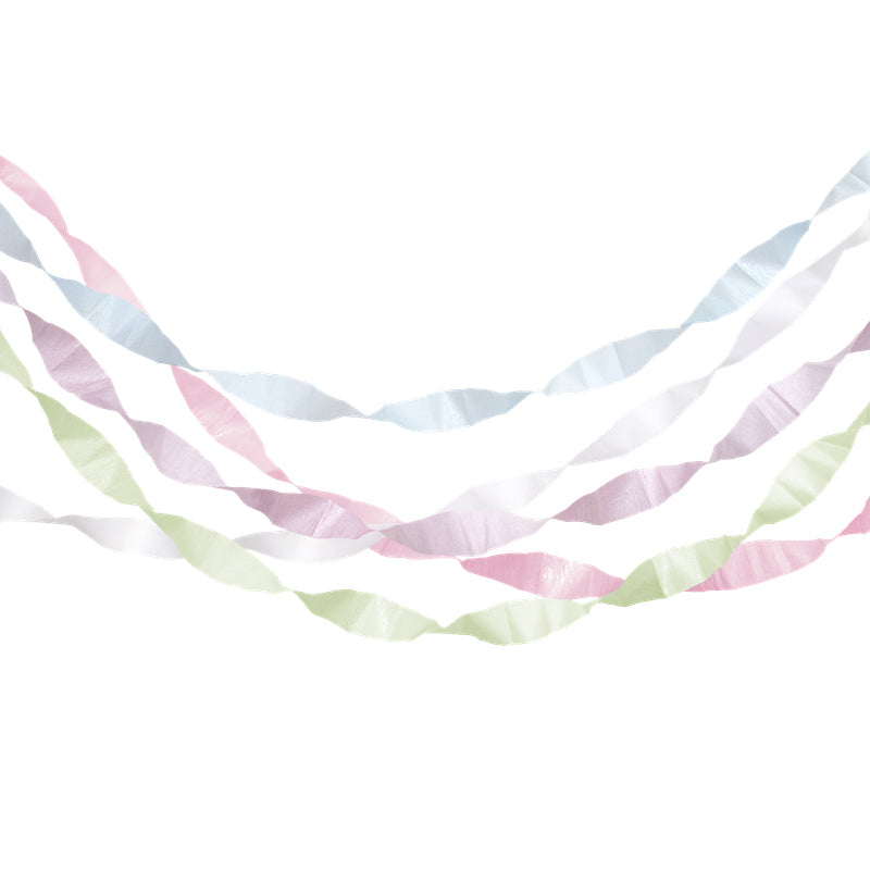 Luftschlangen in pastellfarben von Meri Meri