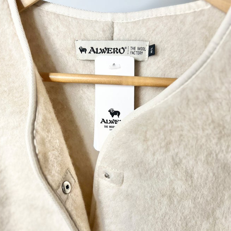 Alwero  Wolljacke für Erwachsene &#39;Cloudy Lux&#39; Alabaster