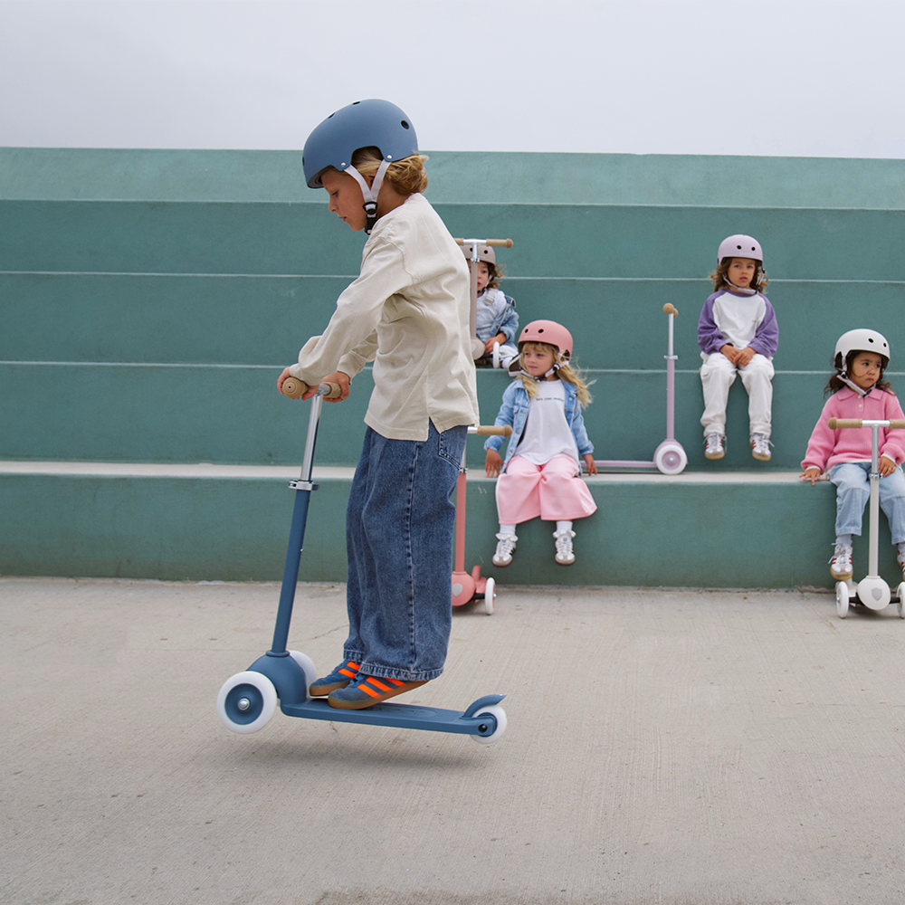 Banwood  Scooter &#39;Vintage Eco&#39; Deep Sea