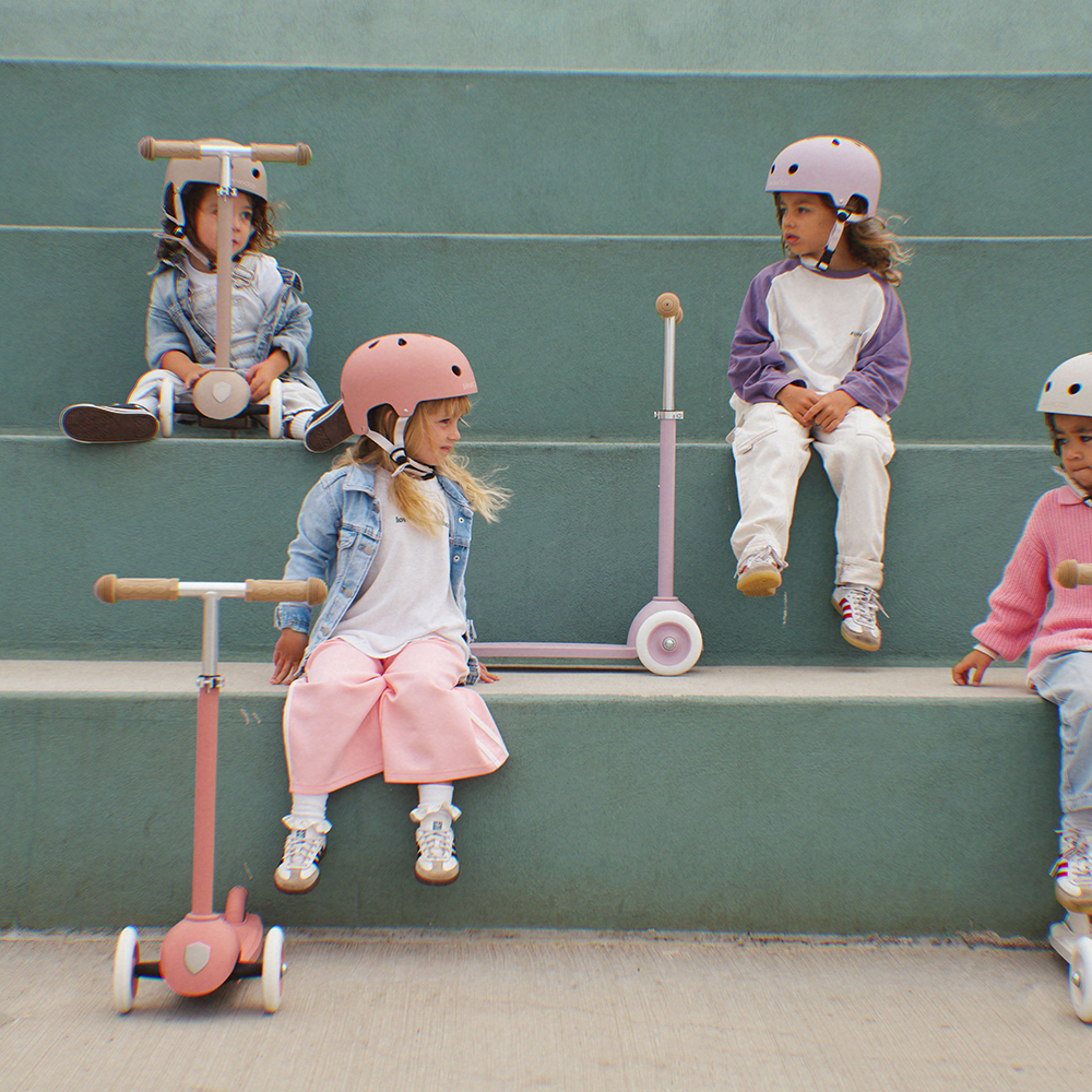 Banwood  Scooter &#39;Vintage Eco&#39; Raspberry