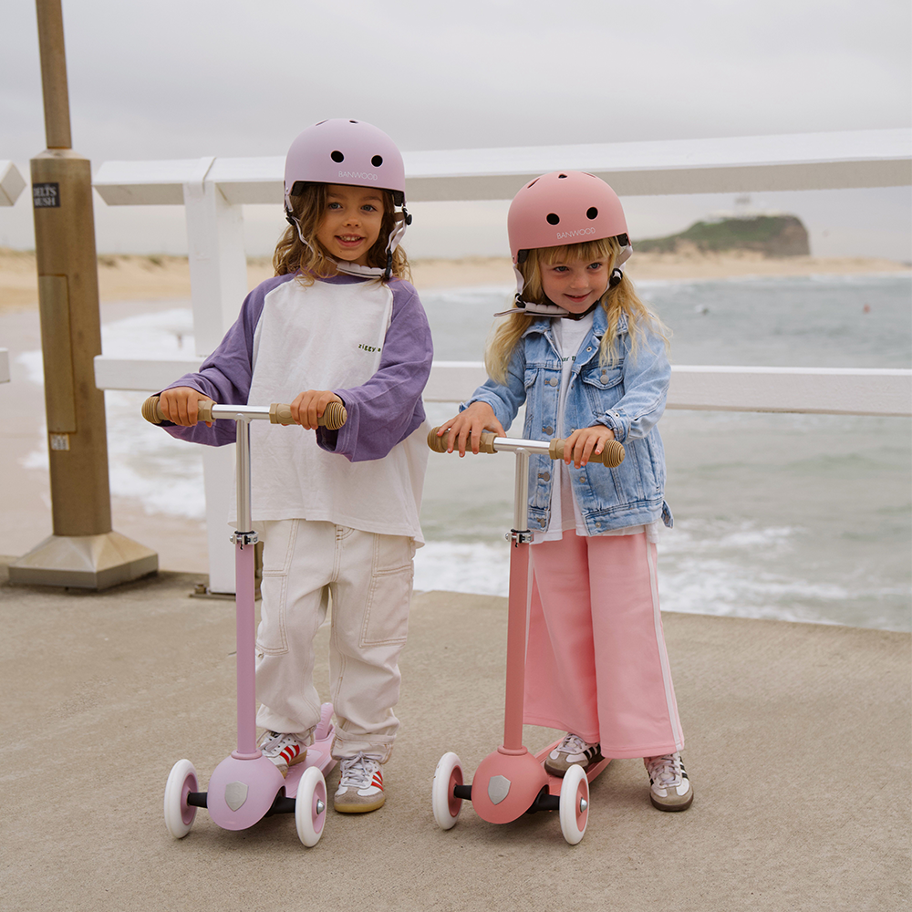Banwood  Scooter &#39;Vintage Eco&#39; Raspberry