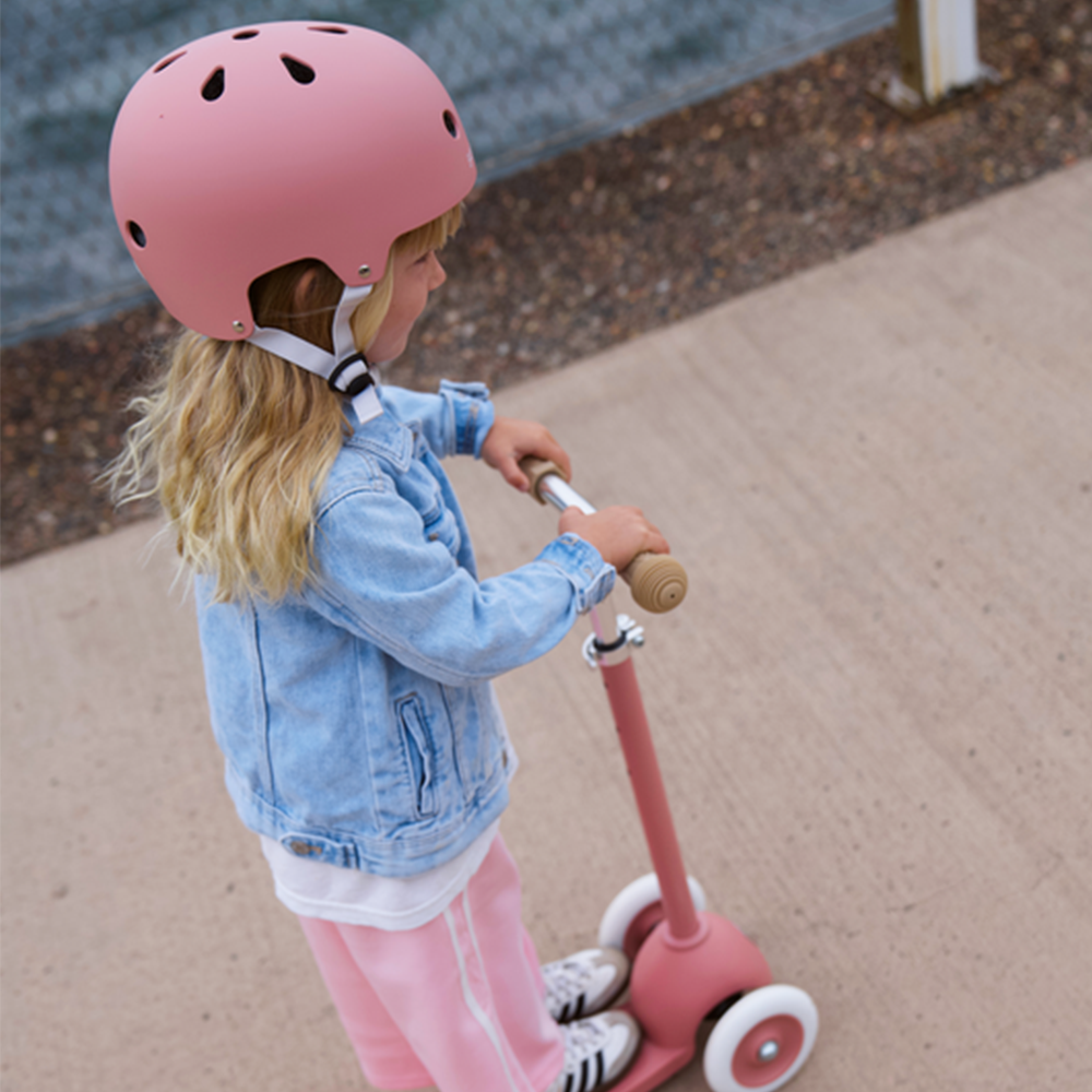 Banwood  Kinderhelm  &#39;Eco&#39; Raspberry