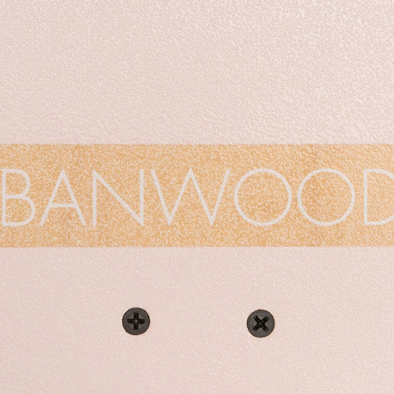 Banwood Skateboard Pink Unterseite mit Logo