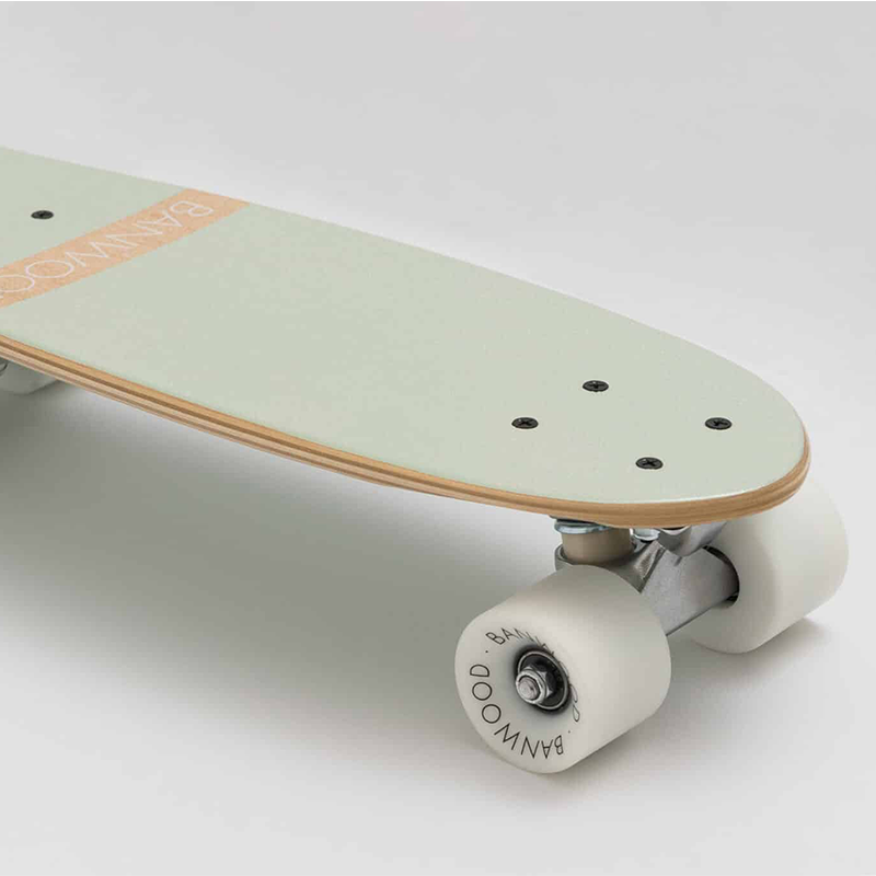 Banwood Skateboard Mint mit weissen Rollen