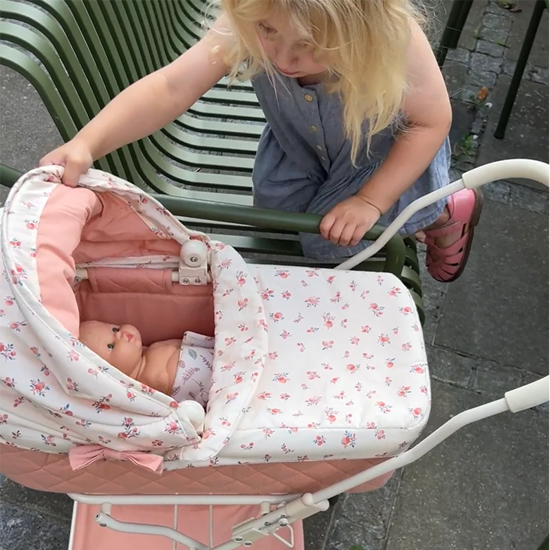 Cam Cam Copenhagen Puppen Kinderwagen Berries