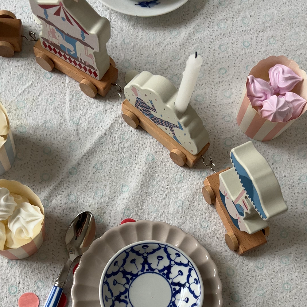 Cam Cam Copenhagen Geburtstagszug Carousel - Online MY SNOWFLAKE