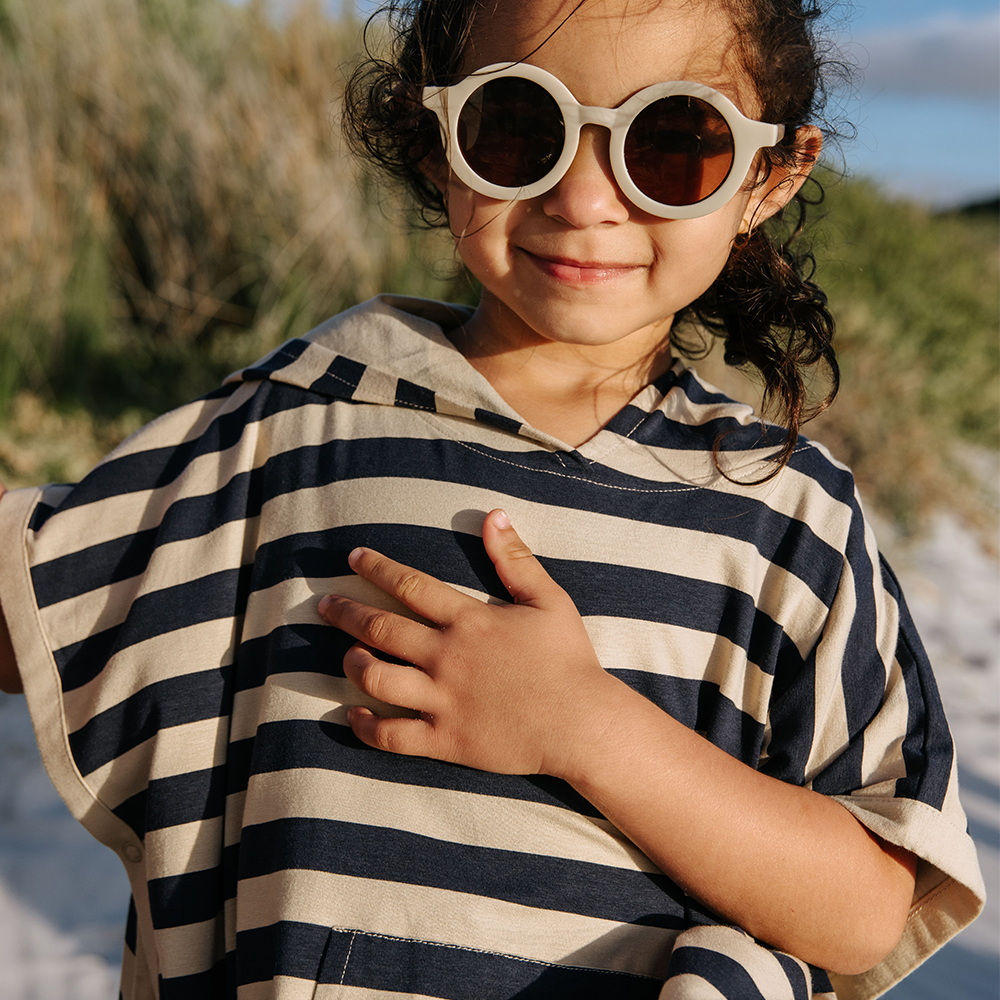 Cloby UV-Poncho Peanut/Sandy Stripe - Online MY SNOWFLAKE