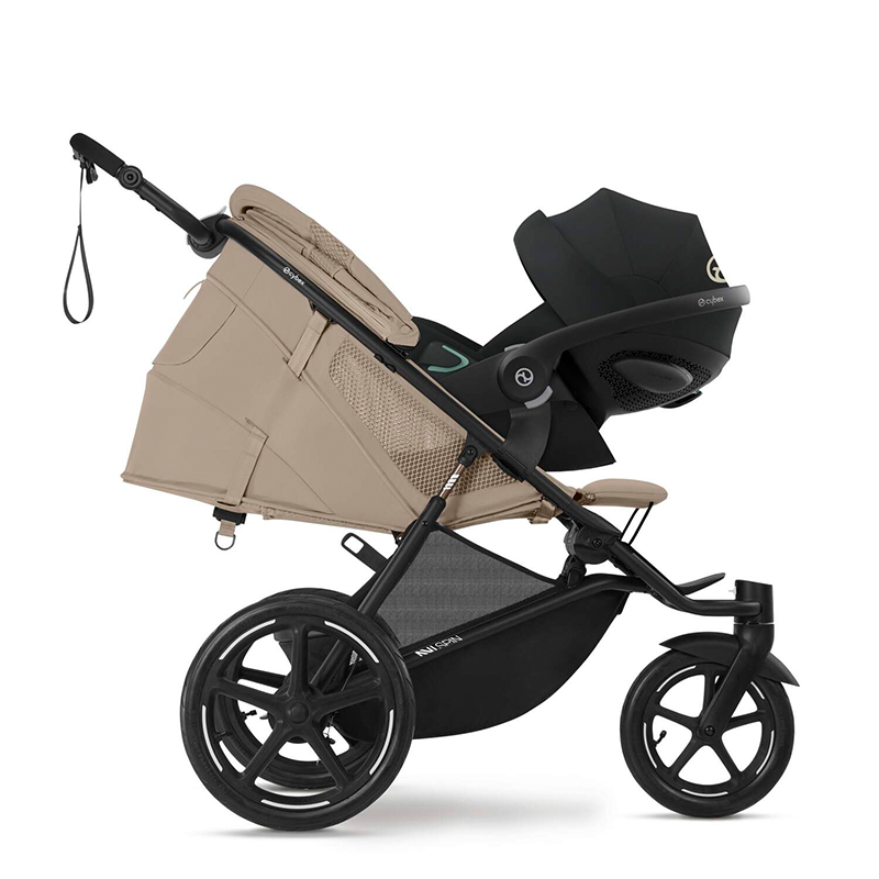 Cybex Avi Spin Dreirad Kinderwagen in Almond Beige mit Babyschale. 