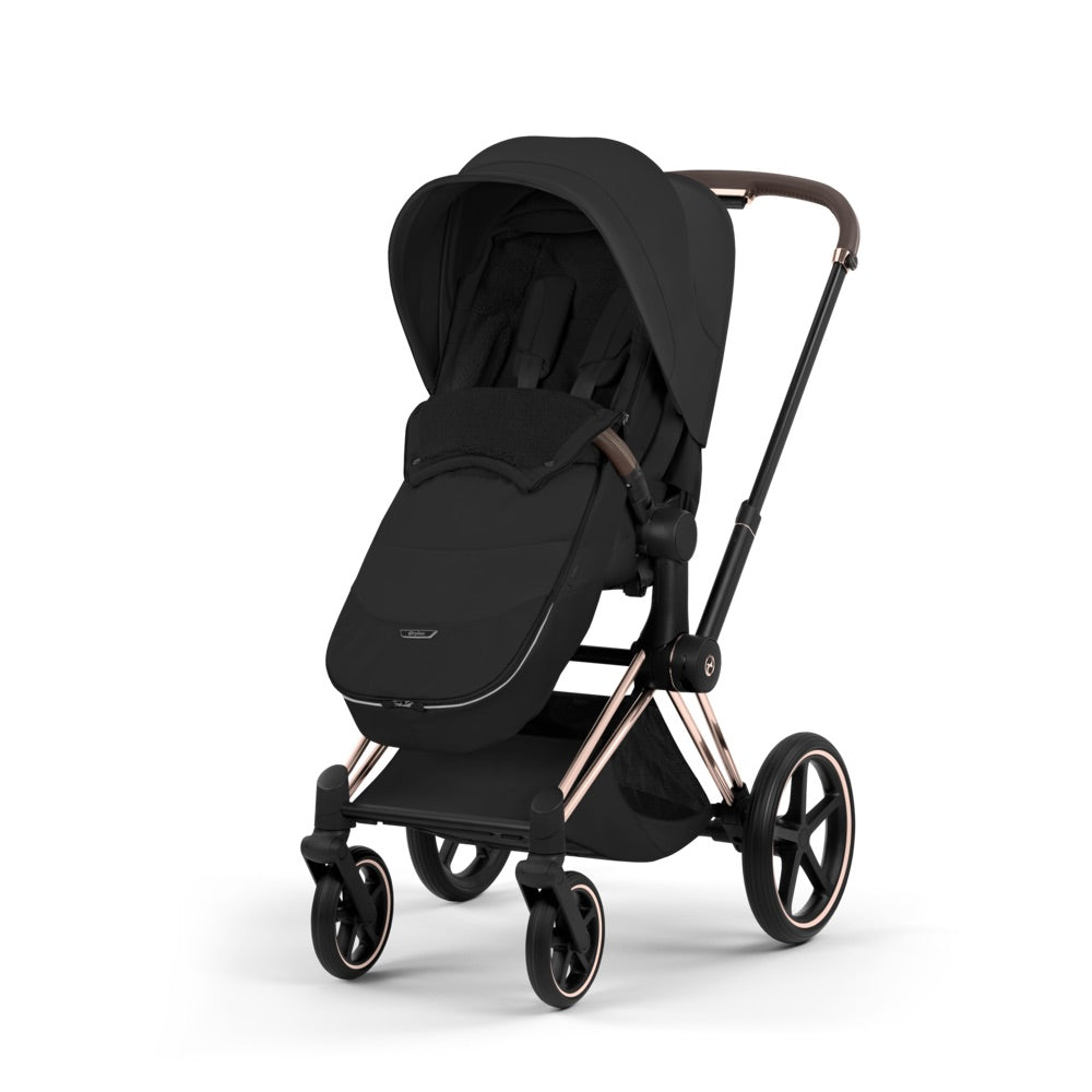 Cybex Fusssack in Sepia Black auf dem Priam Kinderwagen