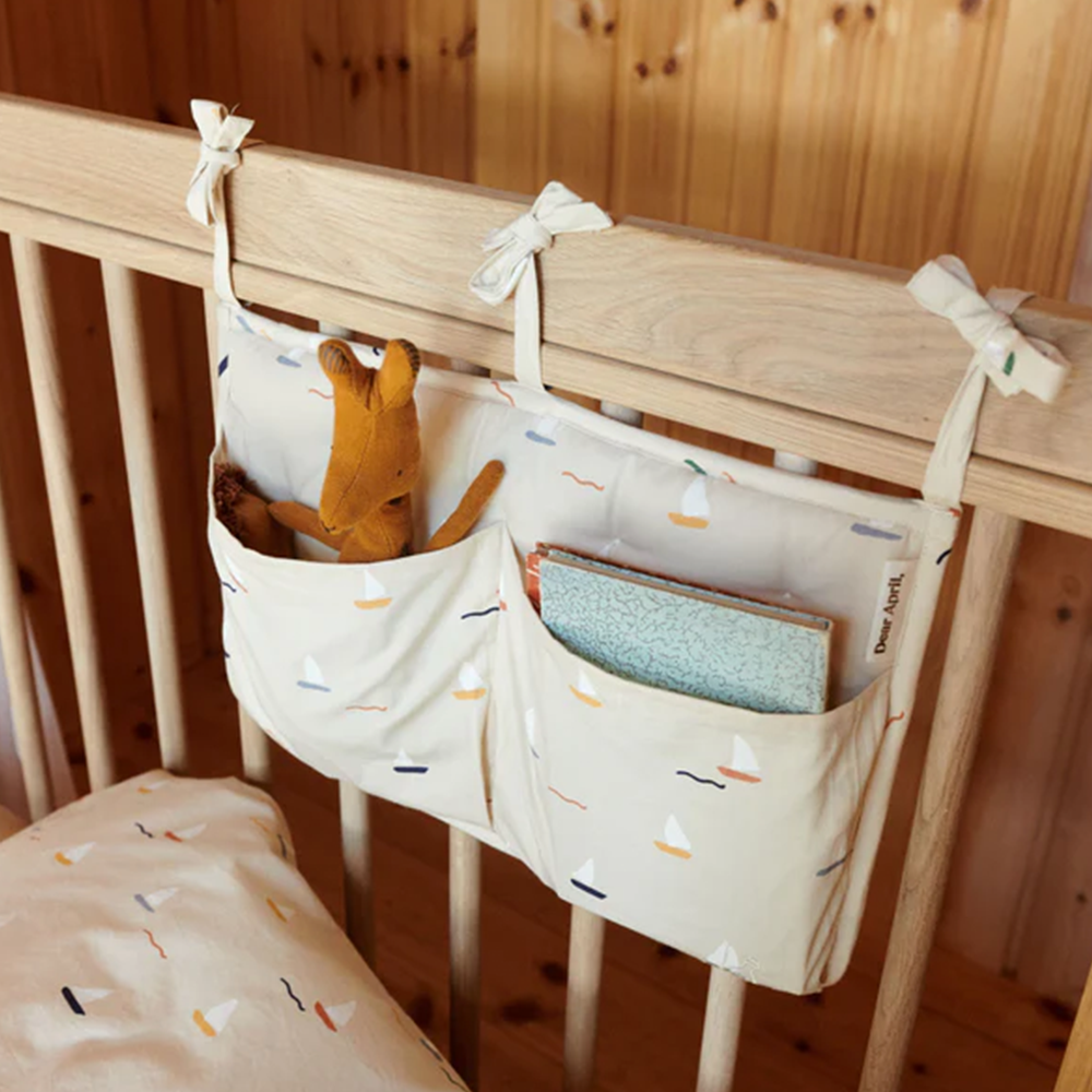 Dear April Bedside Pocket 'Polly' Pond Boats