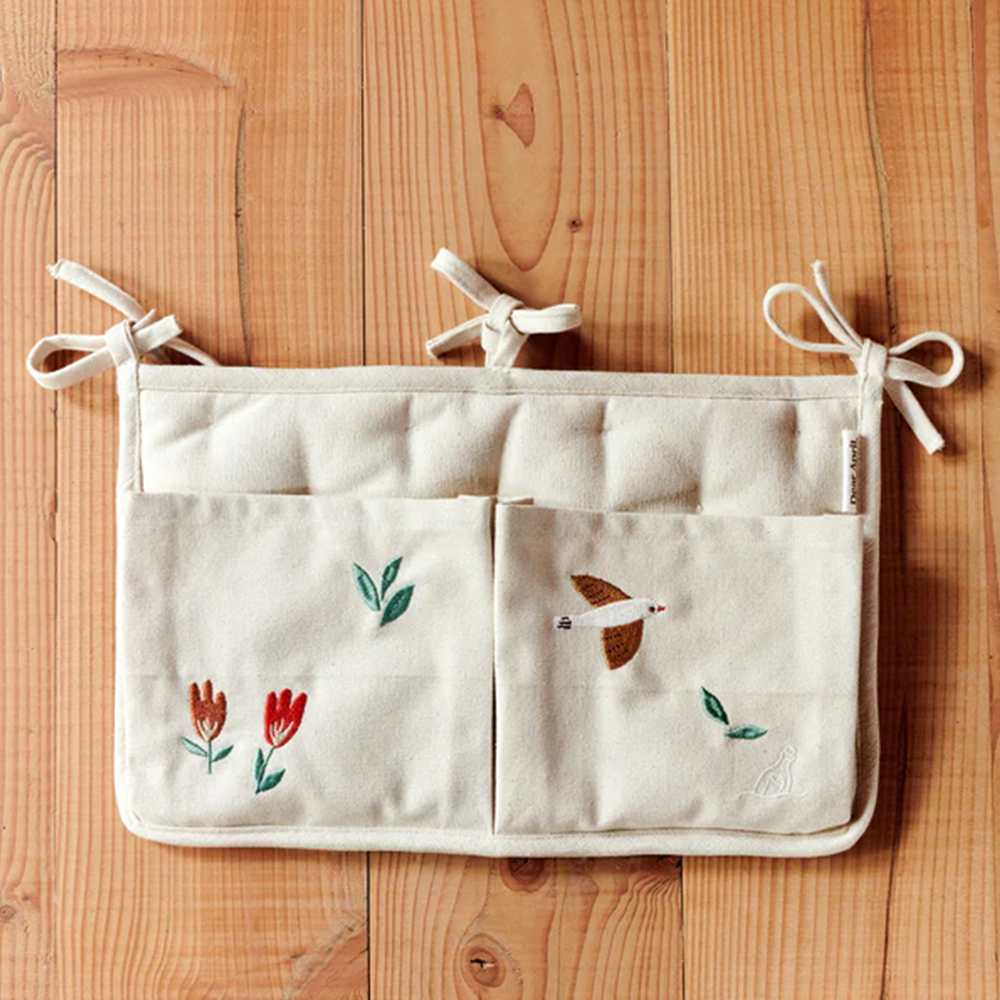 Dear April Bestickte Betttasche zur Aufbewahrung 'Posy' Songbirds - Online MY SNOWFLAKE