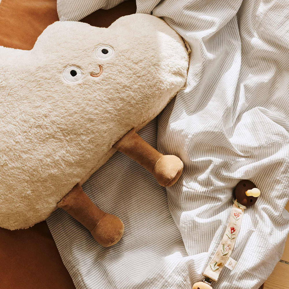 Dear April Kissen 'Cloud' Soft White
