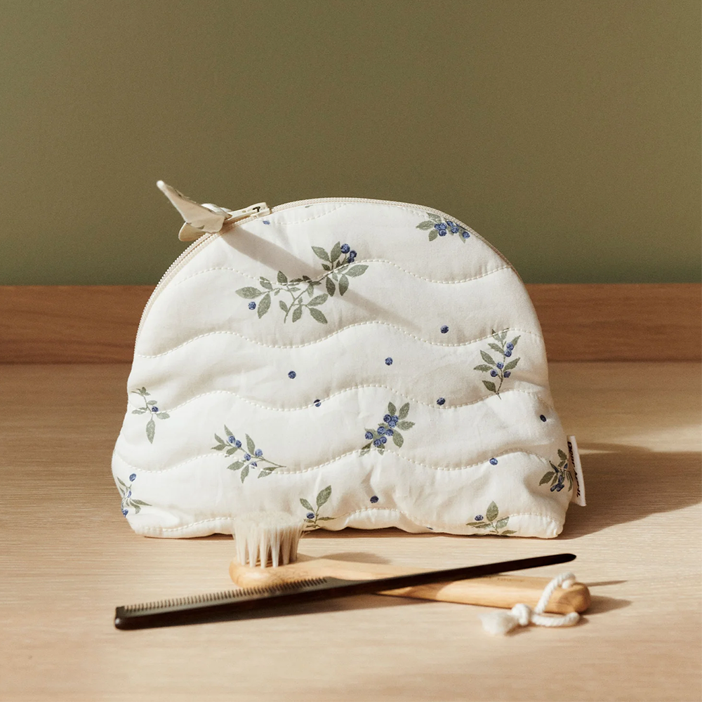 Dear April Pouch 'Molly' Blueberries