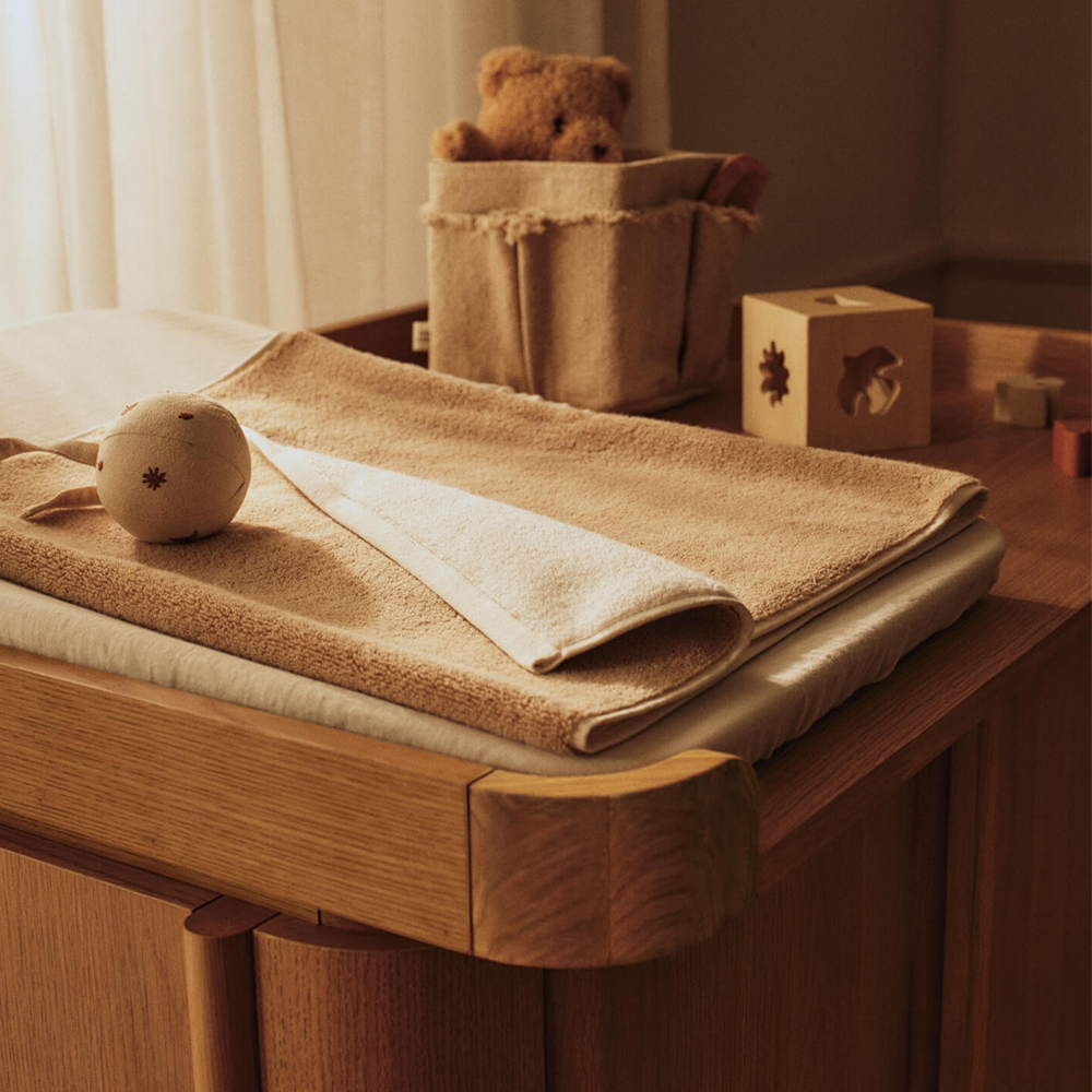 Table à langer Ferm Living 'Tilu' Chêne naturel