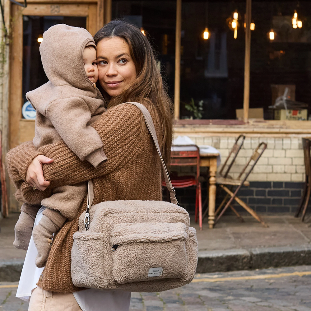 Finnsøn  Eco Oversized Kinderwagen Organizer mit Kinderwagenclips 'FREYA' Biege