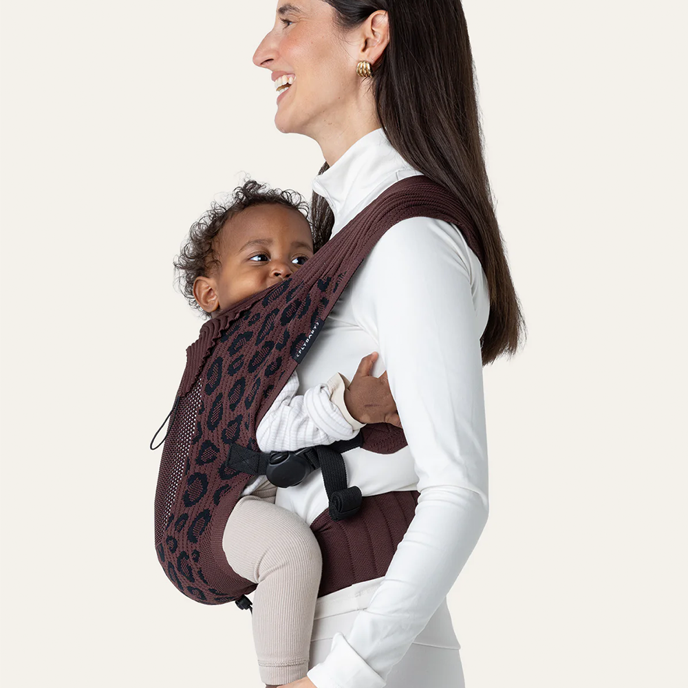 Flybaby Babytrage Dark Leo