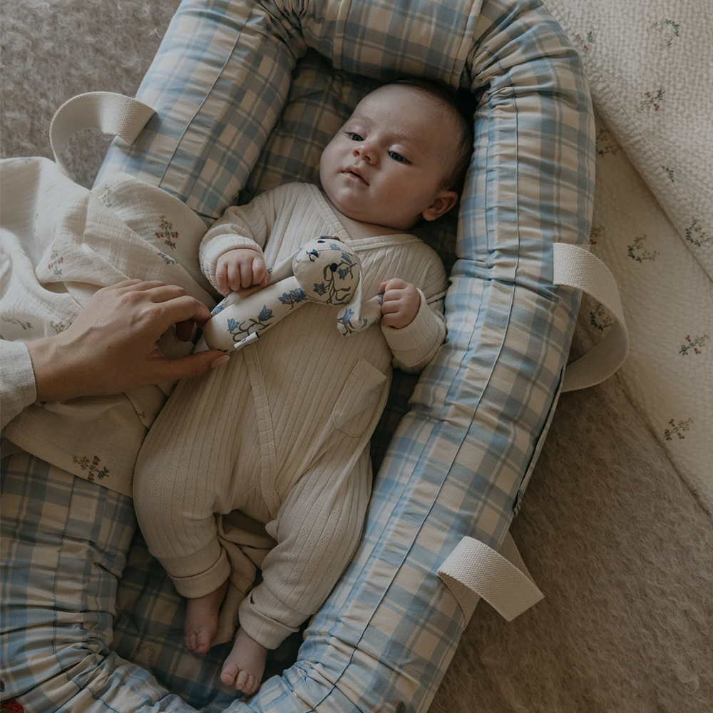 Garbo & Friends Babynest Plaid Sky Blue