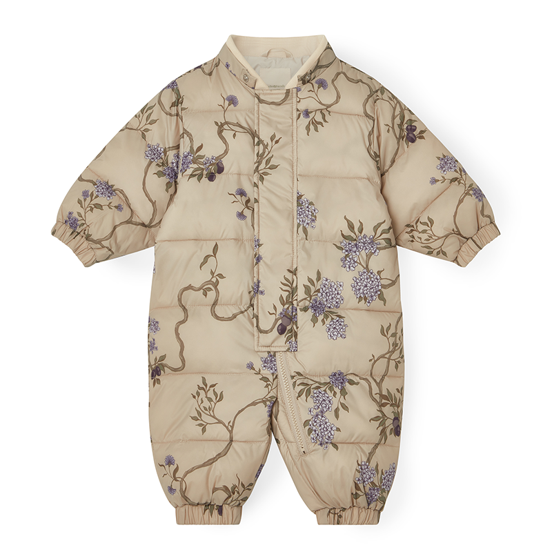 Garbo Friends Puffer-Overal in Beige mit Blumenmuster von vorne ohne Kapuze.