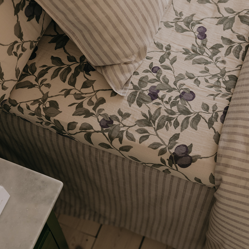 Garbo & Friends Muslin Fitted Sheet 90 x 200 cm Plum