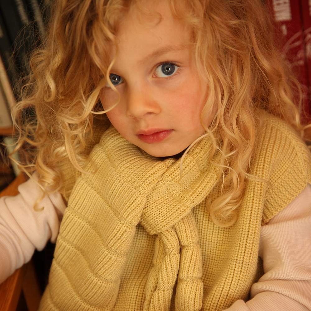 Hvid  Loop Schal 'Jacobino'  Light Yellow