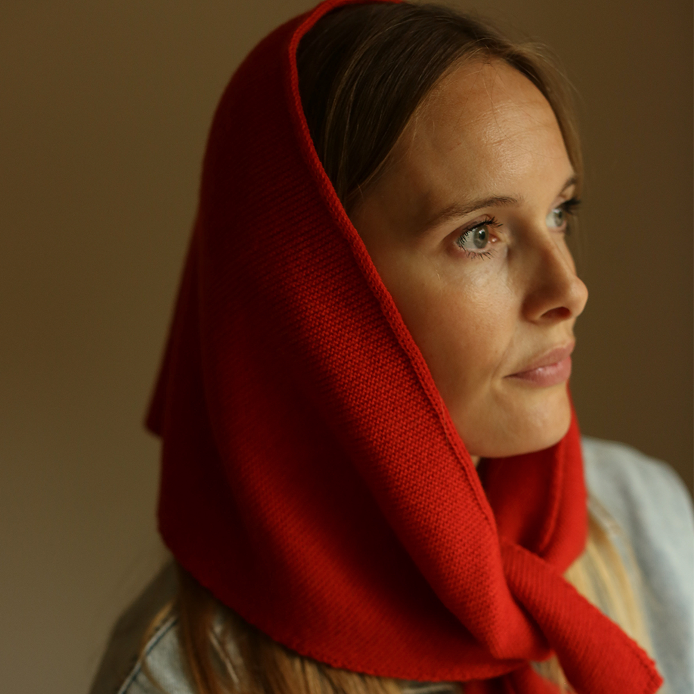 White Loop Scarf 'Josephina' Red