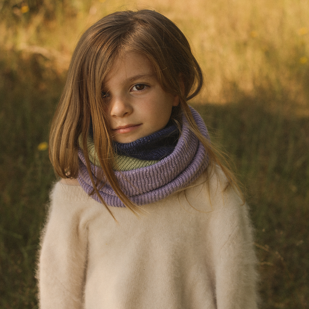 Hvid  Loop Schal &#39;Gigi&#39;  Lilac