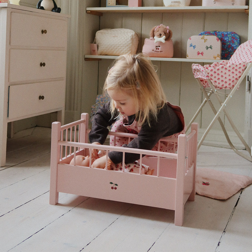 Konges Sløjd  Bett für Puppen Pink