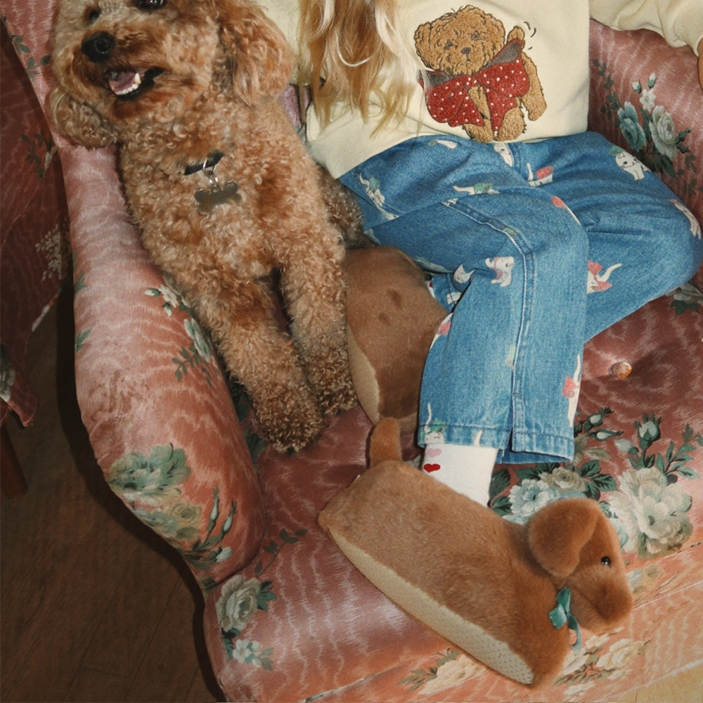 Konges Sløjd Hausschuhe/Finken 'Sausage Dog' Chicory Coffee