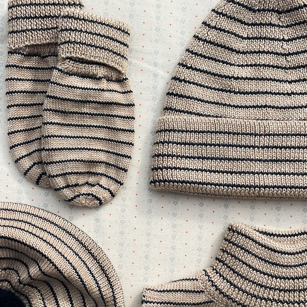 Konges Sløjd Strickmütze &#39;Louie&#39; Stripe Bluie