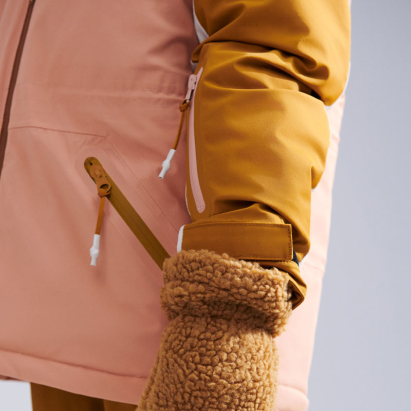 Ärmel-Details der Schneejacke &quot;Kalle&quot; in Caramel und Rosa von Liewood