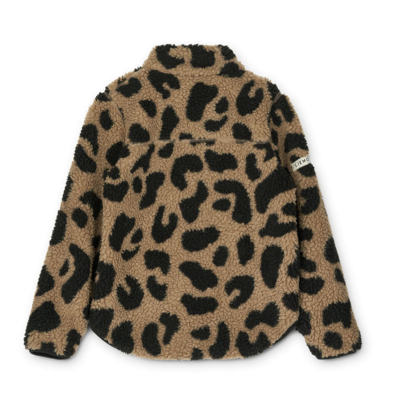 Rückenansicht der Sherpa Jacke &quot;Nolan&quot; in stylischem Leo Print von Liewood