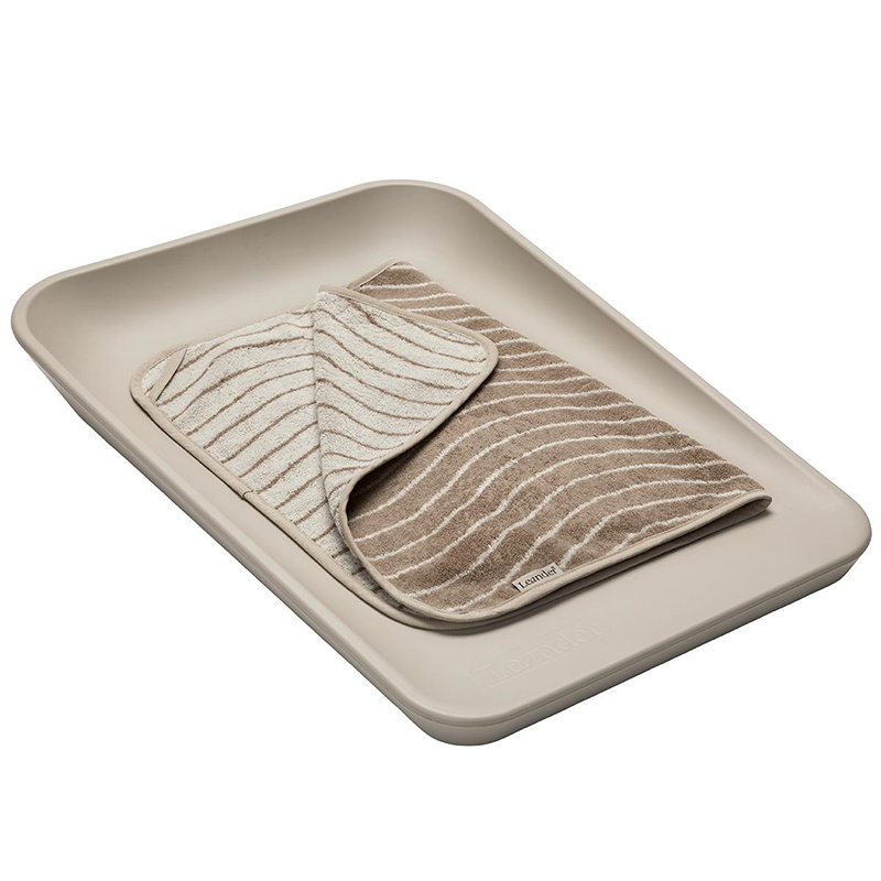 Leander  Matty Topper Bio-Baumwolle &#39;Woodland&#39; für Wickelkissen  Cappuccino