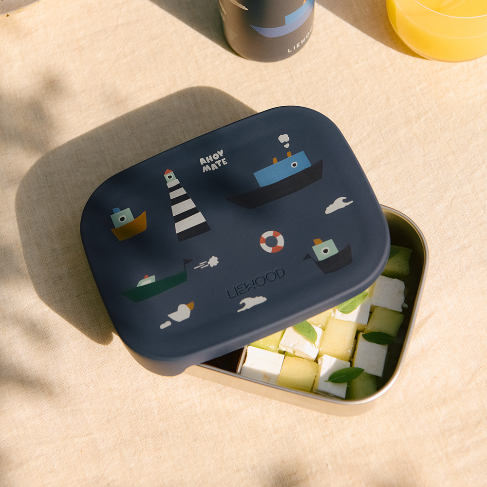 Liewood  Kinder Lunchbox 'Arthur' Sailing/Classic Navy - Online MY SNOWFLAKE