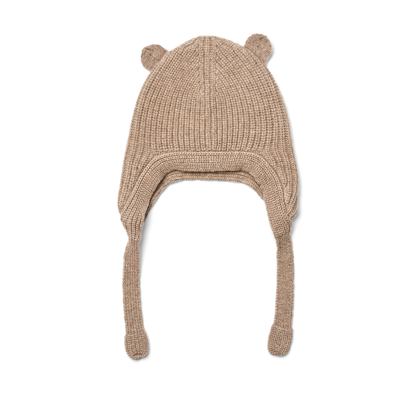 Wollstrickmütze für Kinder in Beige mit Bärchenöhrchen und Bändel von Liewood.
