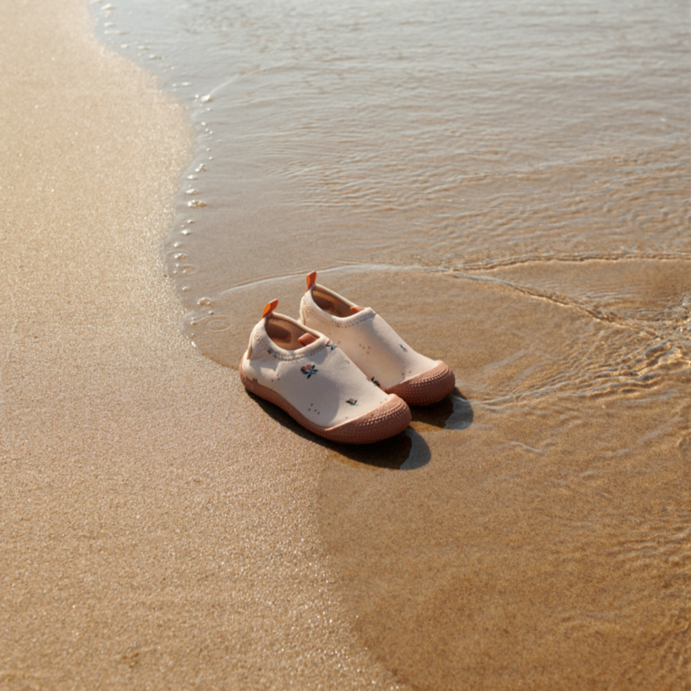 Sandales de bain Liewood 'Sanjia' Pêche/Coquillage