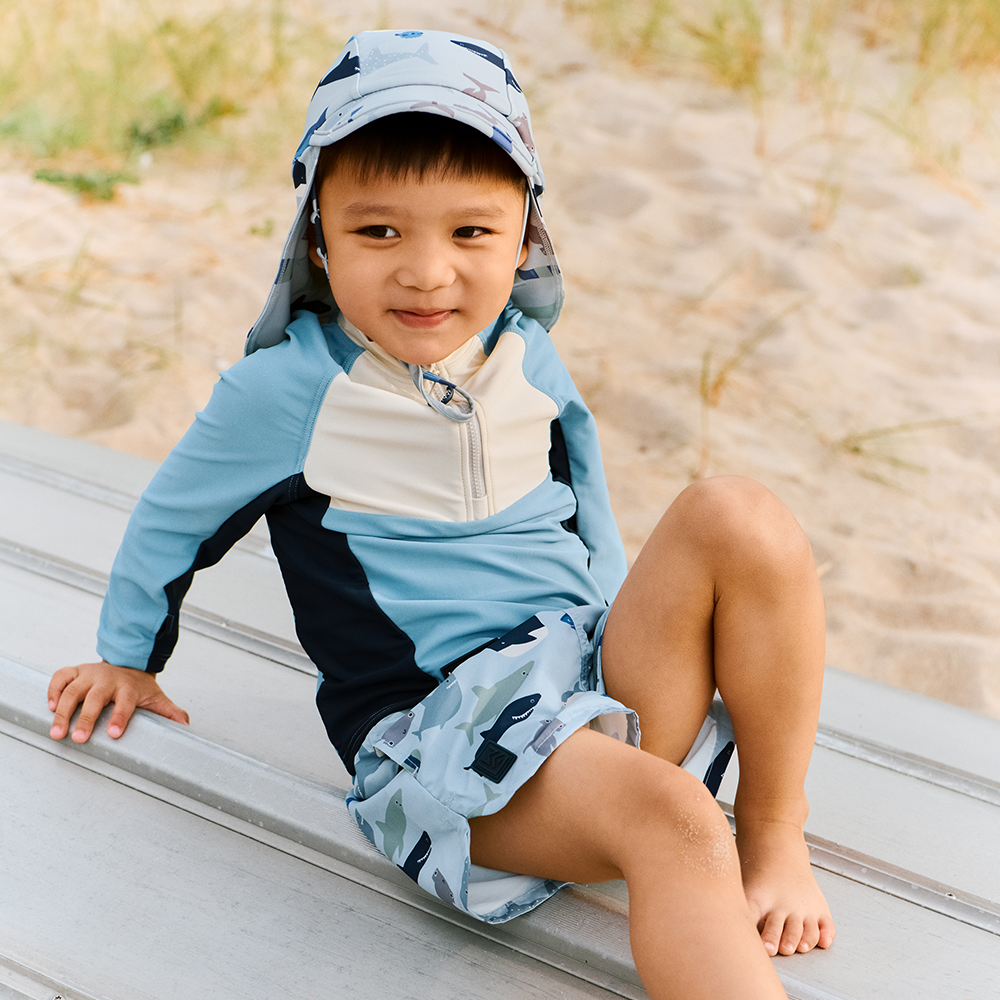 Chapeau de bain anti-UV Liewood 'Cecilia' Shark/Dove Blue
