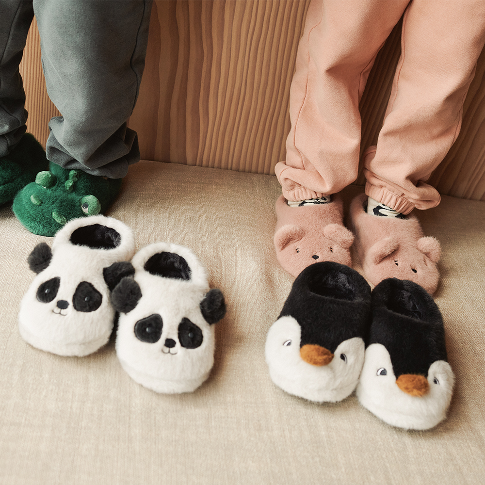 Liewood Pinguin Hausschuhe/Finken &#39;Aviaja&#39; Sandy/Dark Grey