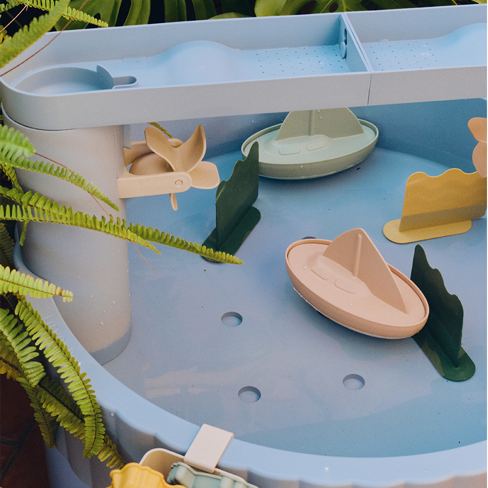 Liewood Aktivitätstisch/Matschtisch mit Deckel 'Sepp' Beach Blue Multi Mix - Online MY SNOWFLAKE