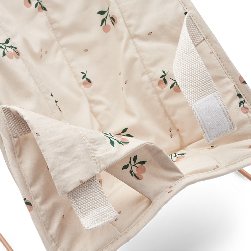 Liewood Puppen-Babywippe 'Mabel' Peach/Sea Shell