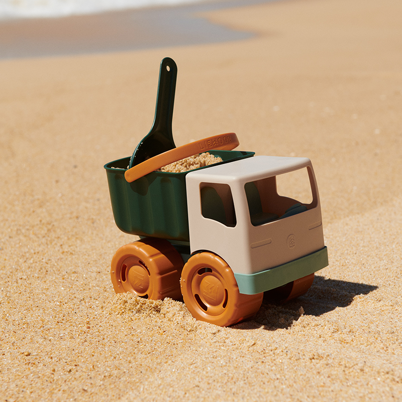 Liewood Lastwagen für den Sand &#39;Beck&#39; Peppermint Multi Mix