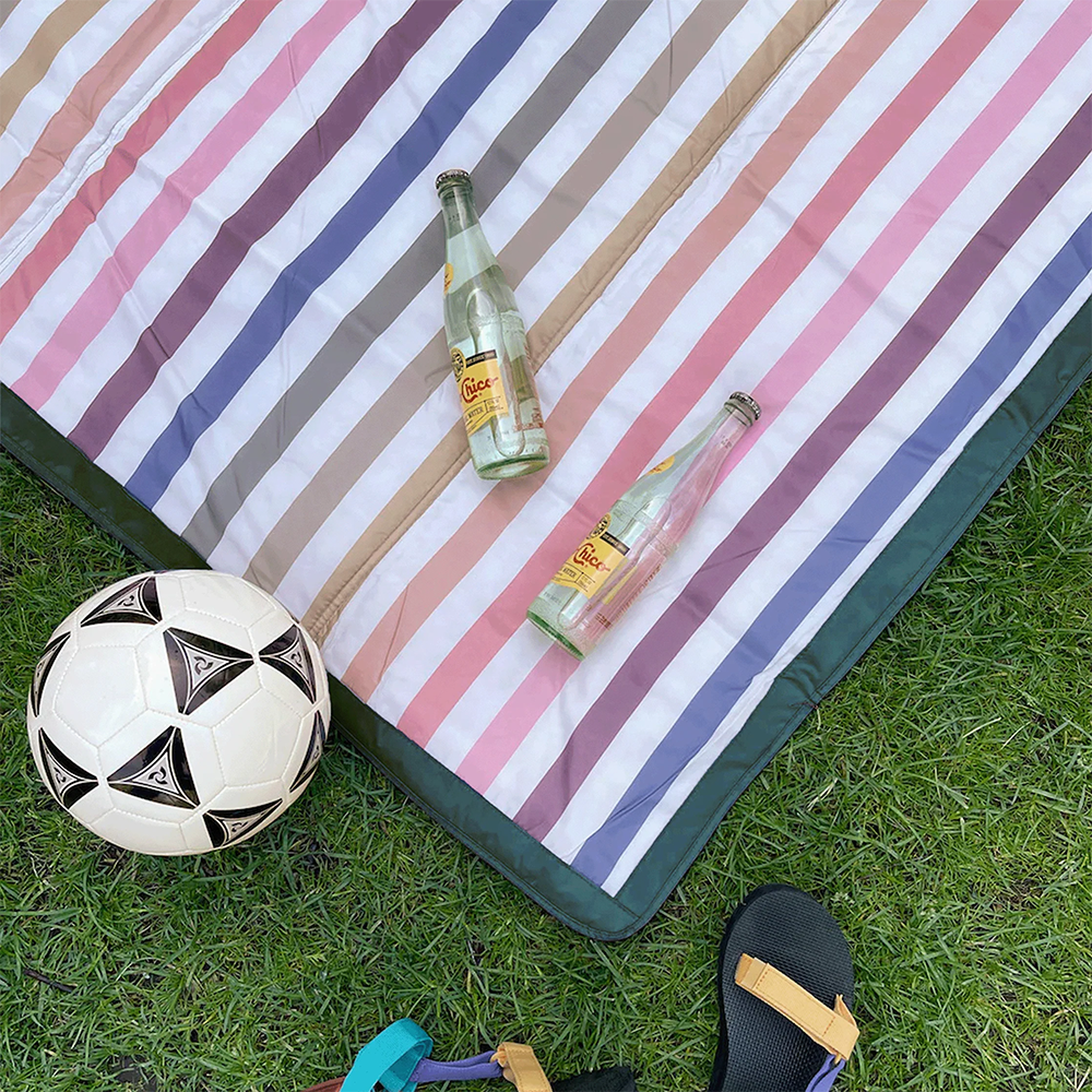 Little Unicorn  Picknickdecke Gross  &#39;Rugby Stripe&#39; Chroma