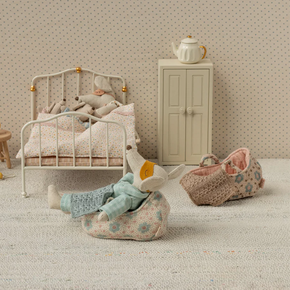 Maileg  Tragekorb für Babymaus Rose