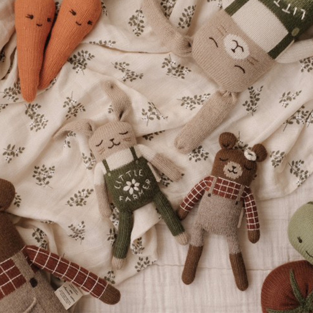 Main Sauvage  Strickkuscheltier &#39;Bunny&#39; Little Farmer