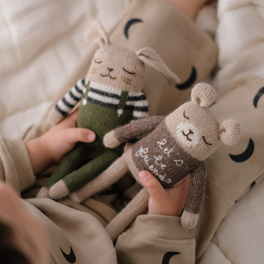 Main Sauvage x Organic Zoo Strickkuscheltier Friends