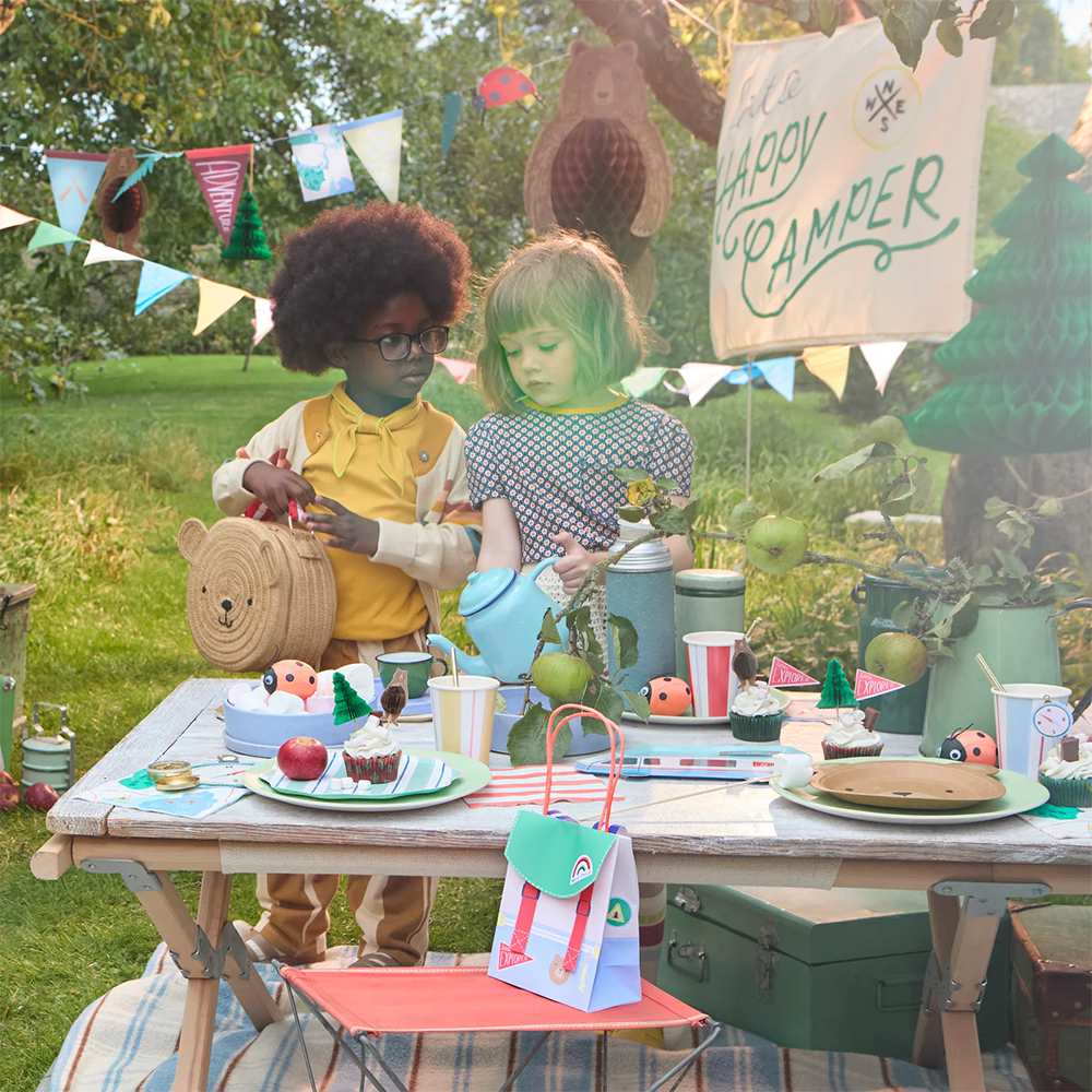 Meri Meri Partytüten &#39;Rucksack&#39; Camping Adventure