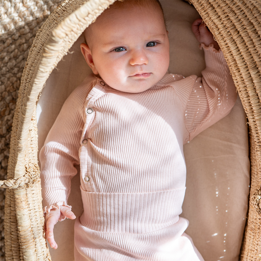 Minimalisma  Wickelbody Langarm aus Seide/Baumwolle 'Bibi' Sweet Rose - Online MY SNOWFLAKE