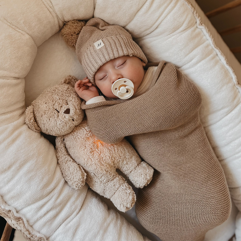 Moonie Teddybär mit Licht &#39;Organic Humming Bear&#39; Sand