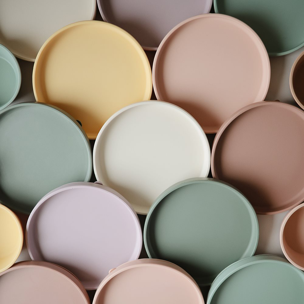 Mushie  Silikon Teller mit Saugnapf 'Classic' Ivory